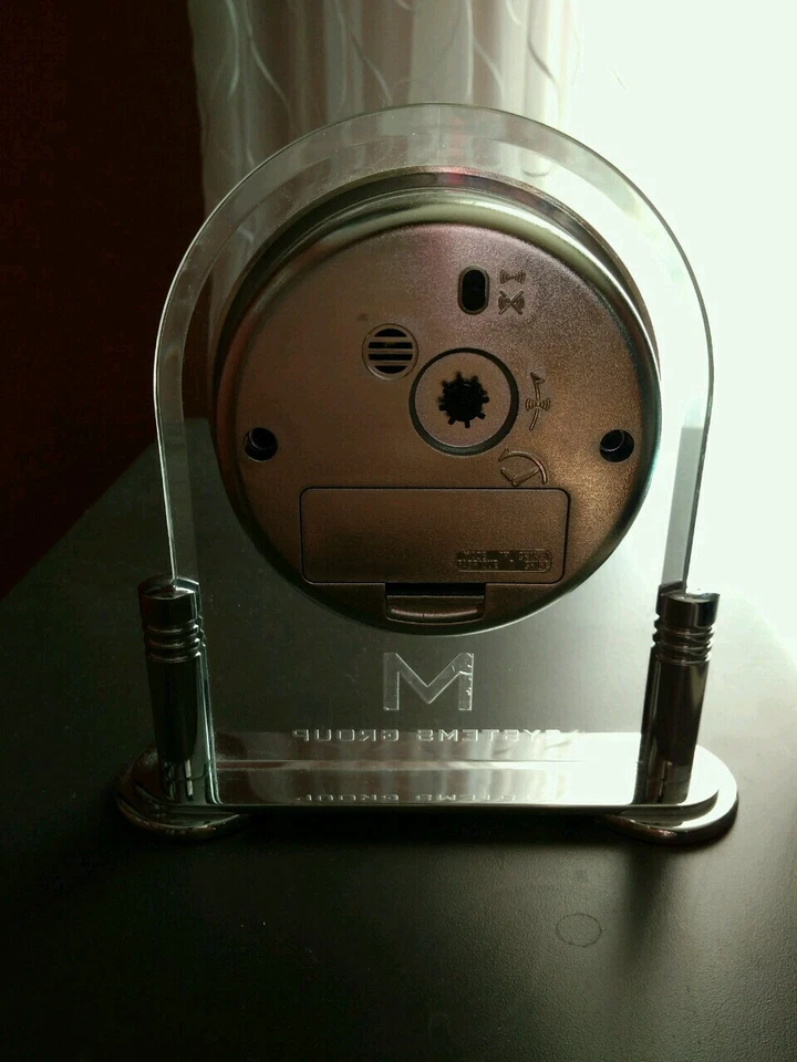 Howard Miller Desk Clock Table Western Quartz Bevelled Glass Silver Colour  - Image 2 of 4