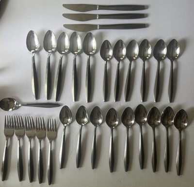 Lot Of 29 Pieces Of MCM Flatware Marcrest/Eldan/Stainless Japan Faux Ebony