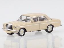 Mercedes W115 200 /8 beige diecast modelcar 452659600 Schuco 1:87