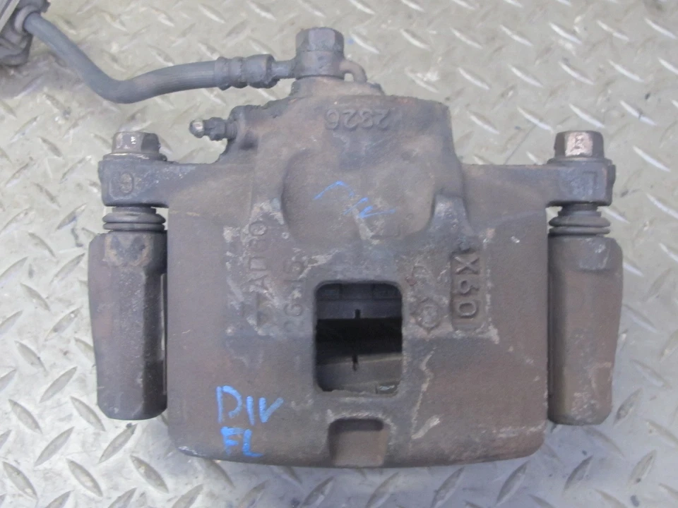 99-01 ISUZU VEHICROSS SET OF 2 FRONT LEFT & RIGHT BRAKE CALIPER OEM - Image 2 of 4