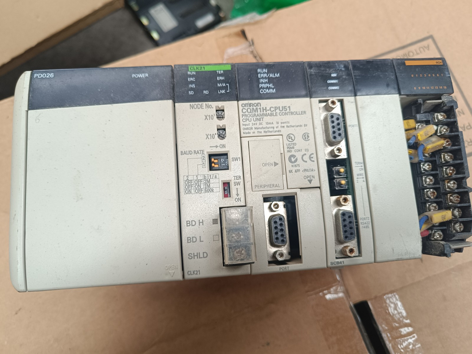 OMRON CQM1H Cpu51 + Clk21+ Scb41 + Pd026 , FACTURA GARANTÍA , ENVÍO RÁPIDO!!