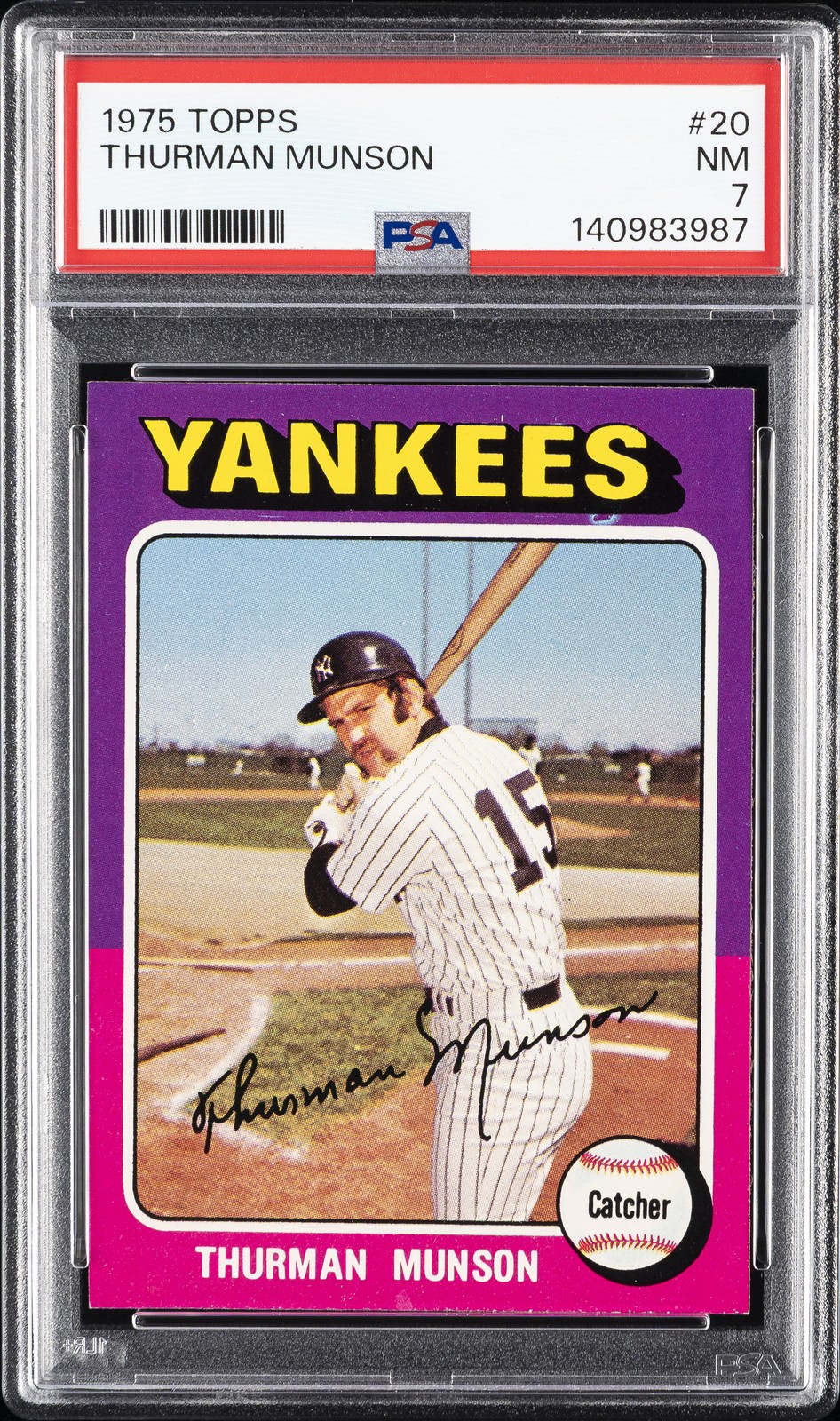 1975 TOPPS #20 THURMAN MUNSON PSA 7