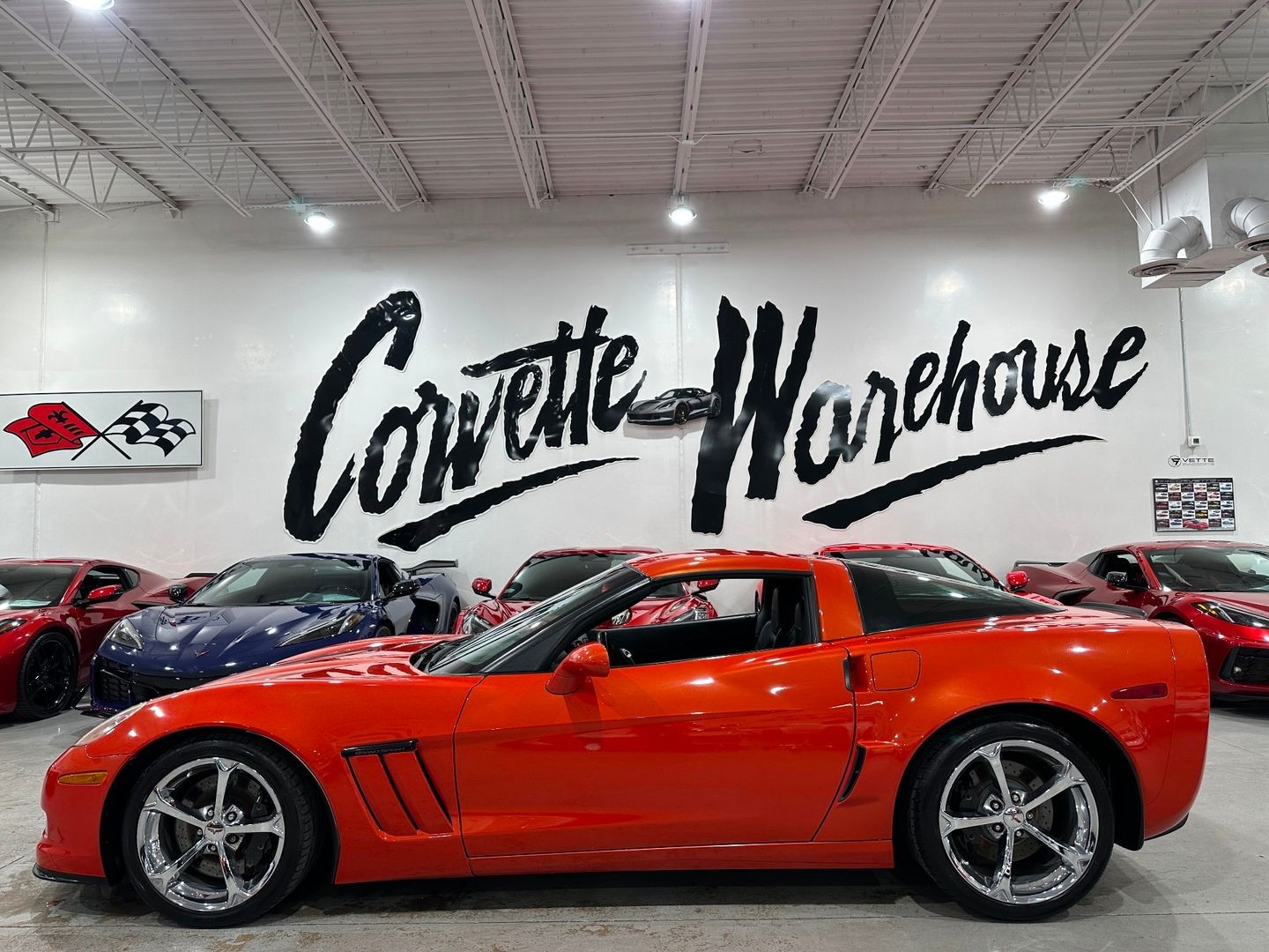 2012 [28U] Inferno Orange Metallic Chevrolet Corvette   | C6 Corvette Photo 2