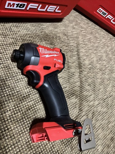 Milwaukee M18 FUEL 1/4" Hex Impact Driver 2953-20 New In Box!!!! *Tool