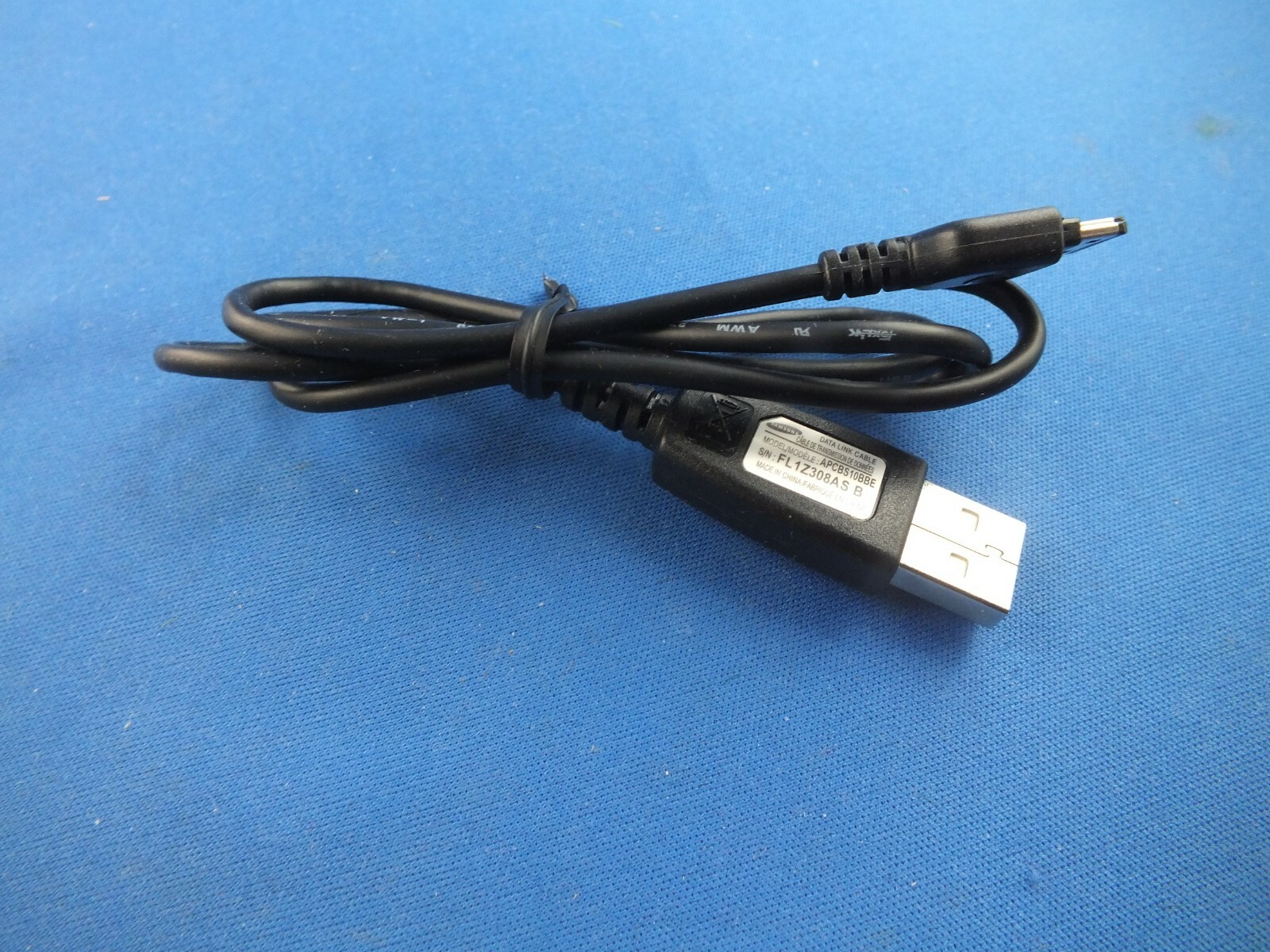 Original Samsung USB Datenakbel D880 D780 D520 E1200 F480v S3650  