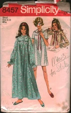 8457 Vintage Simplicity Sewing Pattern Misses Nightgown Robe Bathrobe Bedjacket