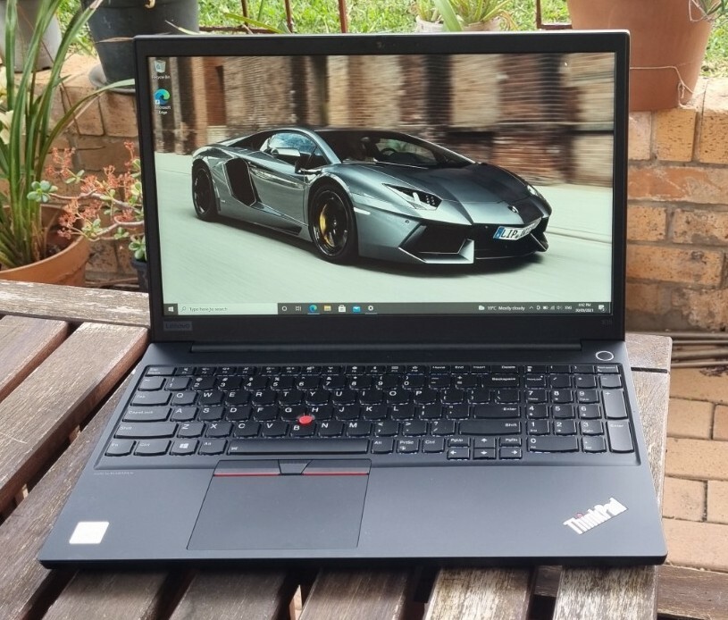 Lenovo ThinkPad E15 i5 10th Gen GB 256 GB SSD Win 10