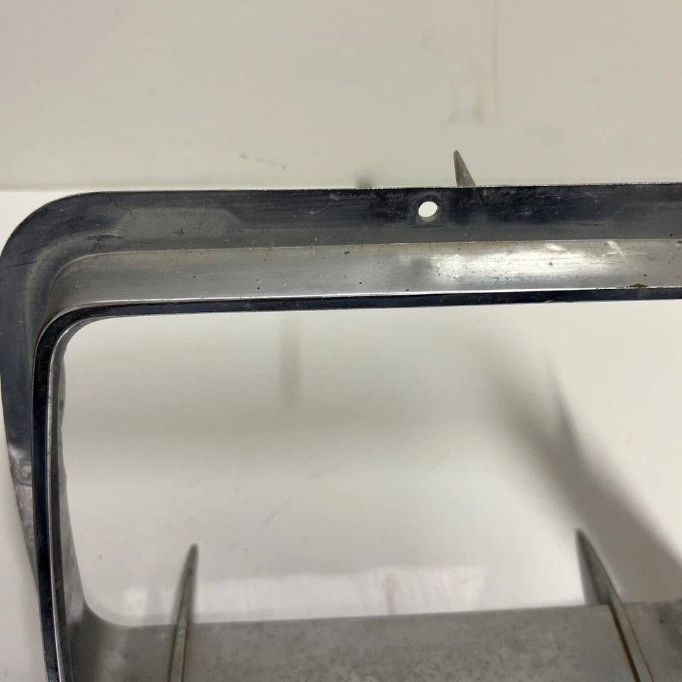 Ford LTD Galaxie 500 1969 personalizado XL luz trasera bisel OEM #C9AB 13A537 Foto 2 de 4