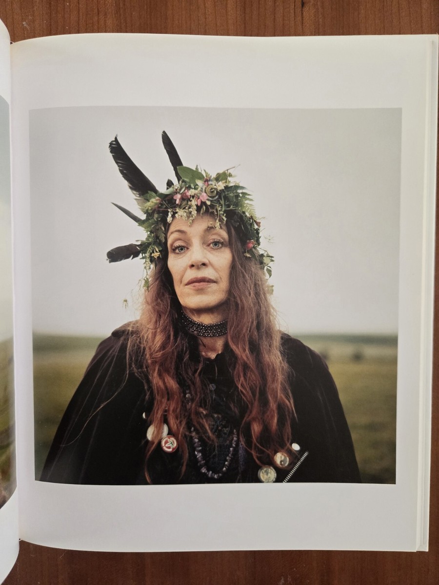 アート・デザイン・音楽 THE NEW GYPSIES  IAIN McKELL The New Gypsies By Iain McKell 2011 Hardcover Art