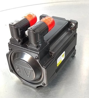 ALLEN BRADLEY MPM-B1151F-MJ72AA SER. A 480V 2.71A Servo Motor            Loc1E40