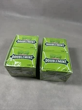 Lot Of 2 Wrigley's Doublemint Chewing Gum - 10 Packs, 15 Sticks (300 Total) Q3
