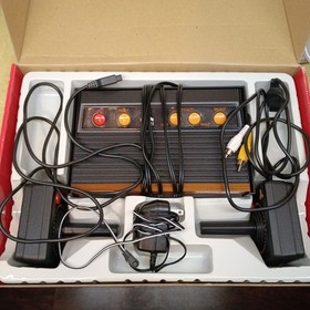 Atari Flashback 2 Classic Game Console 40 Built in Games 2005
