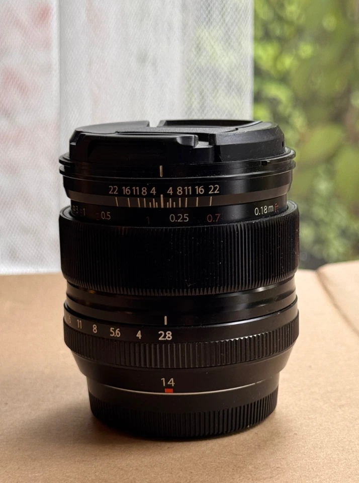 Fujifilm Fujinon XF 14mm F2.8 R Lens PRIME LENS FUJI X MOUNT - EX DISPLAY - Image 2 of 4