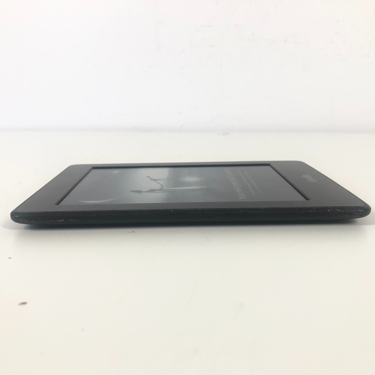 Kindle Paperwhite wifi+4G 32GB ブラック Amazon Kindle Paperwhite Signature Edition (32GB) Metallic