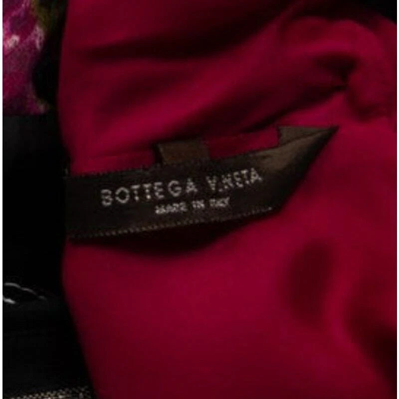 Bottega Veneta Magenta Silk Mock Neck Blouse - Size 44 - Изображение 4 из 4