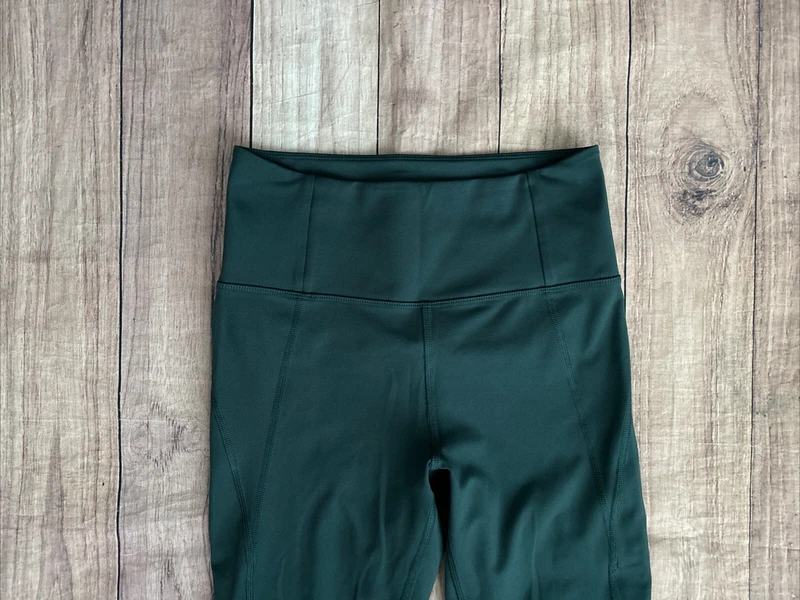 girlfriend-collective cropped nice leggings