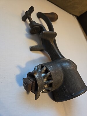 Vintage Universal Meat Grinder & Food Chopper LF&C New Britain Conn USA Small