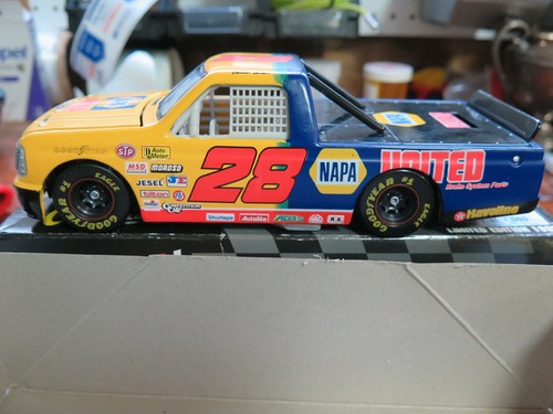 RARE 1995 Racing Collectables Club of America #28 Ernie Irvan Race Truck Bank