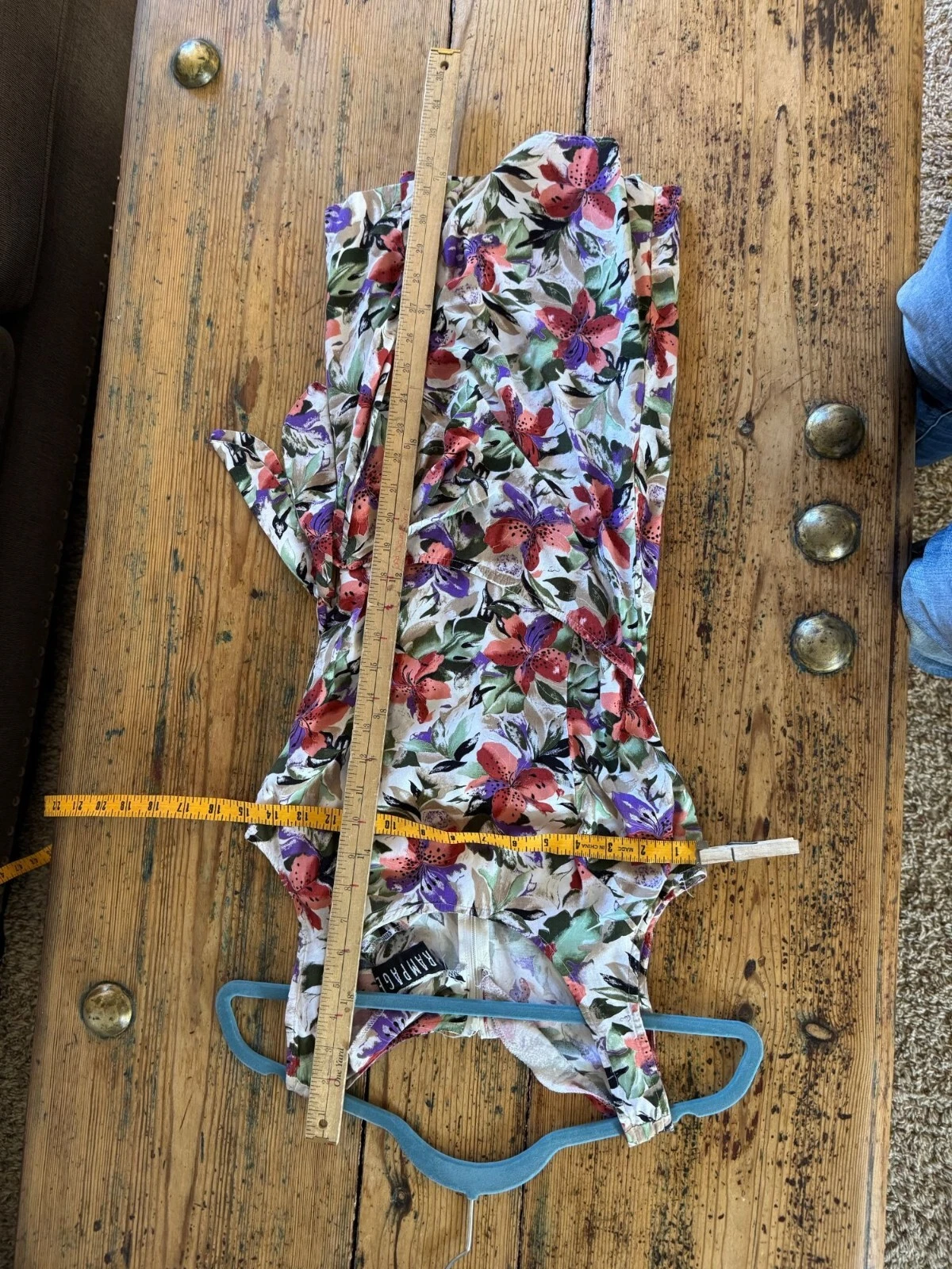 OFF WHITE Mini abito donna vintage Rampage bianco sporco floreale senza maniche