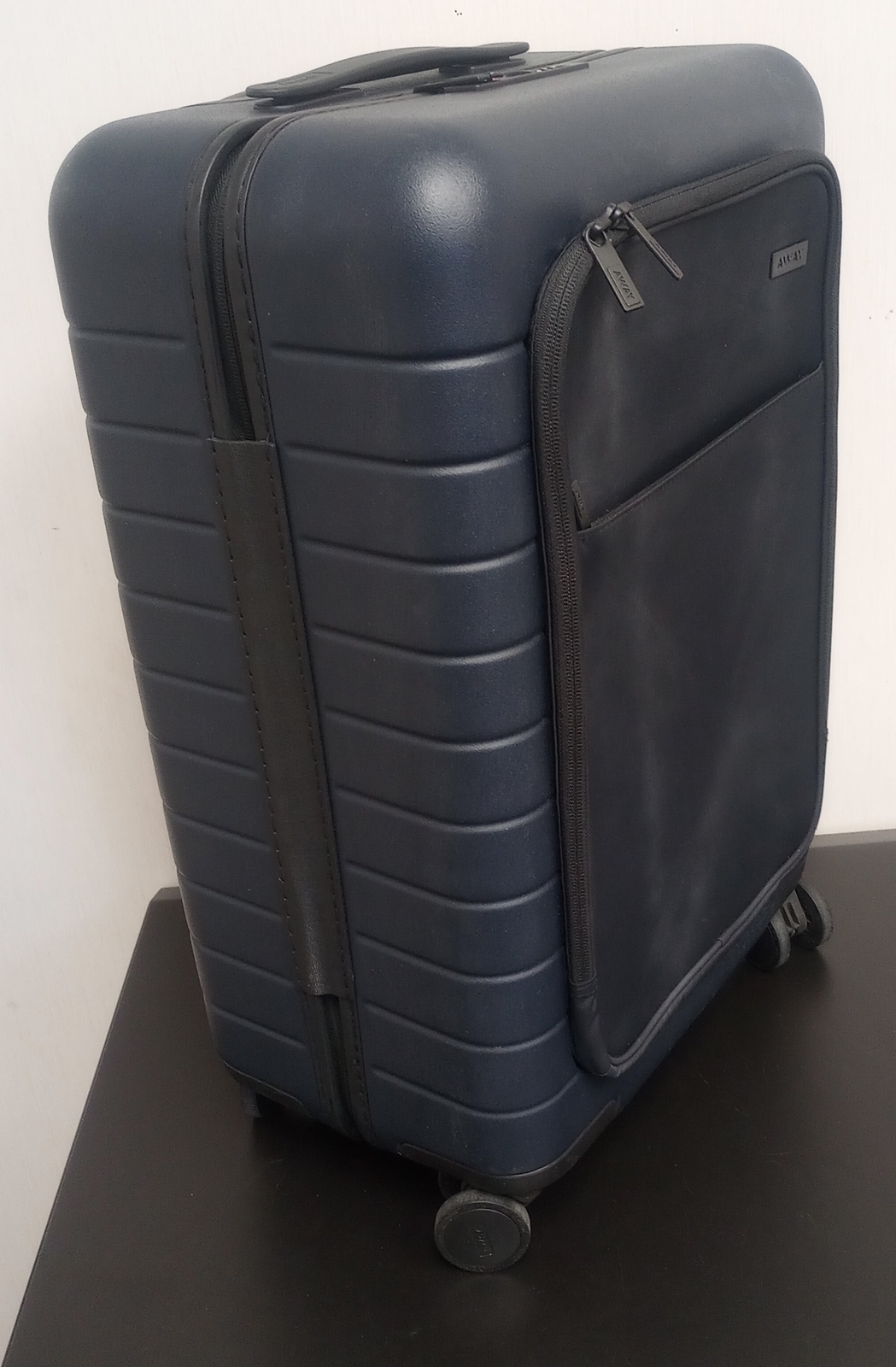AWAY The BIGGER CarryOn with Pocket NAVY LUGGAGE /H51/12 eBay