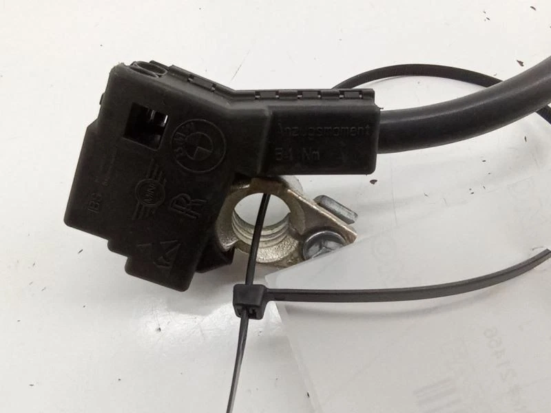 BMW F10 550i 2011-2016 batería negativa cable de tierra ternimal OEM Foto 2 de 4