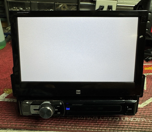 DUAL ELECTRONICS FLIP OUT 7" TOUCH SCREEN RADIO POWERS ON FOR PARTS XDVD176BT - Picture 4 of 10