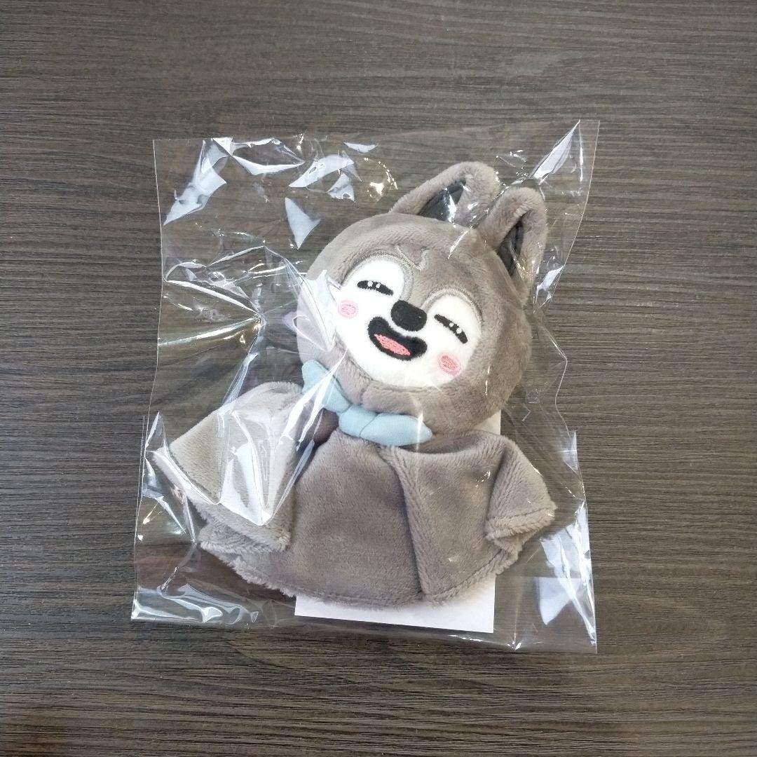 バンチャン　ウルフチャンskzoo公式バックチャーム4stray kids Stray Kids World Tour dominATE JAPAN SKZOO Wolf Chan Bag