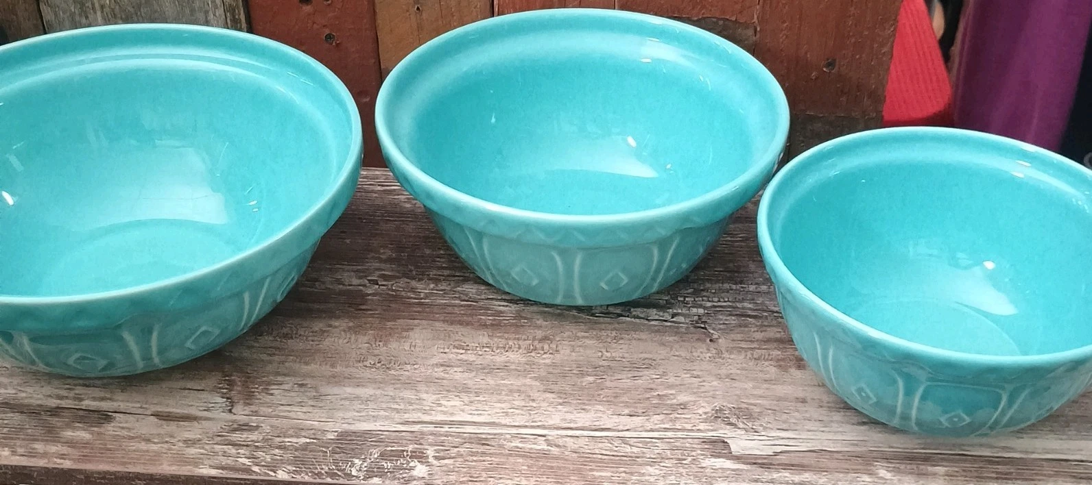 Mason Cash Teal Size 18, Size 24, Size 30 Mixing Bowl Set of 3 Display Only
Opens in a new window or