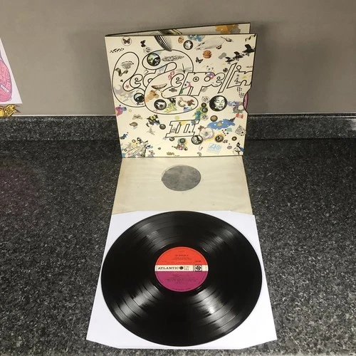 LP VINYL LED ZEPPELIN ALBUM LED ZEPPELIN III  2401-002 UK 1ST PRESS 1970 EX+/EX+
