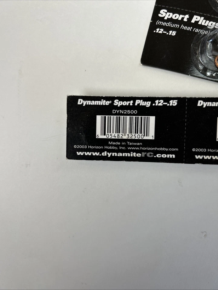 Brand New Dynamite Sport Glow Plugs .12-.15 DYN2500 Glow Plugs Genuine - Image 3 of 4