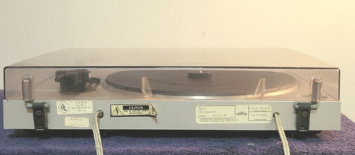 Vintage Magnavox FP1413SL01 Belt Drive Turntable Automatic Return