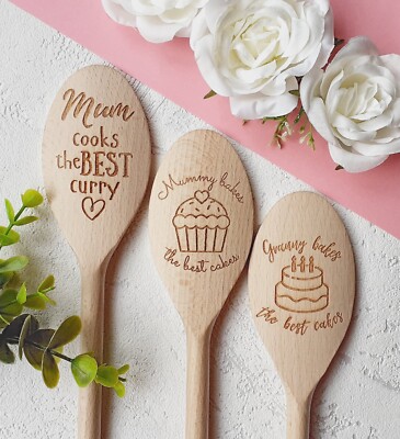 Oma backt die besten Kuchen / Nana backt Nanny, Geschenk personalisiert Holzlöffel
