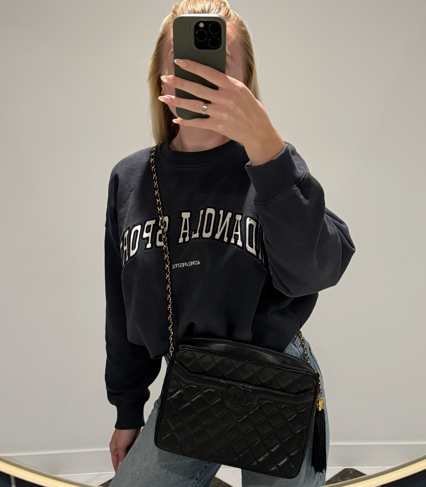 Chanel Black Quilted Lambskin Vintage Large Timeless Camera Bag image 2