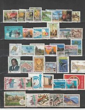 MADAGASCAR: LOT DE 40 TIMBRES
