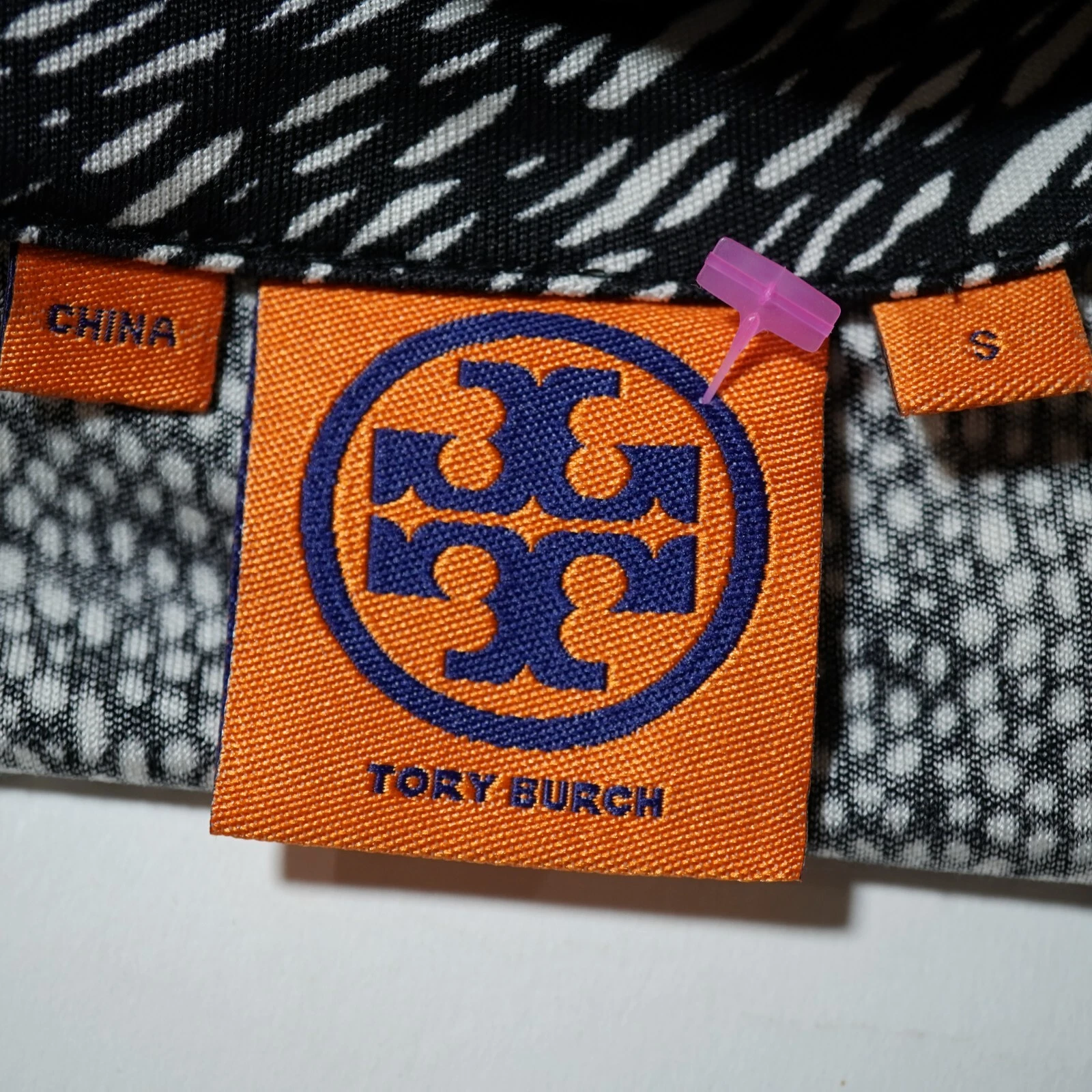 Abito tubino Tory Burch in jersey di seta collo cappuccio tg small nero bianco maniche a 3 4