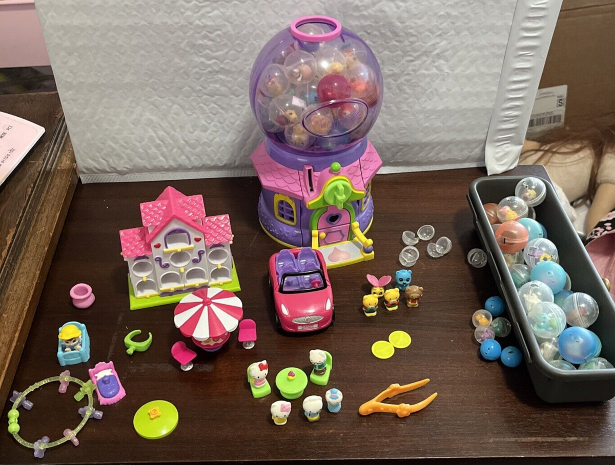 Squinkies Huge Lot Figures - Gum Ball Machine - Zinkies Birdhouse