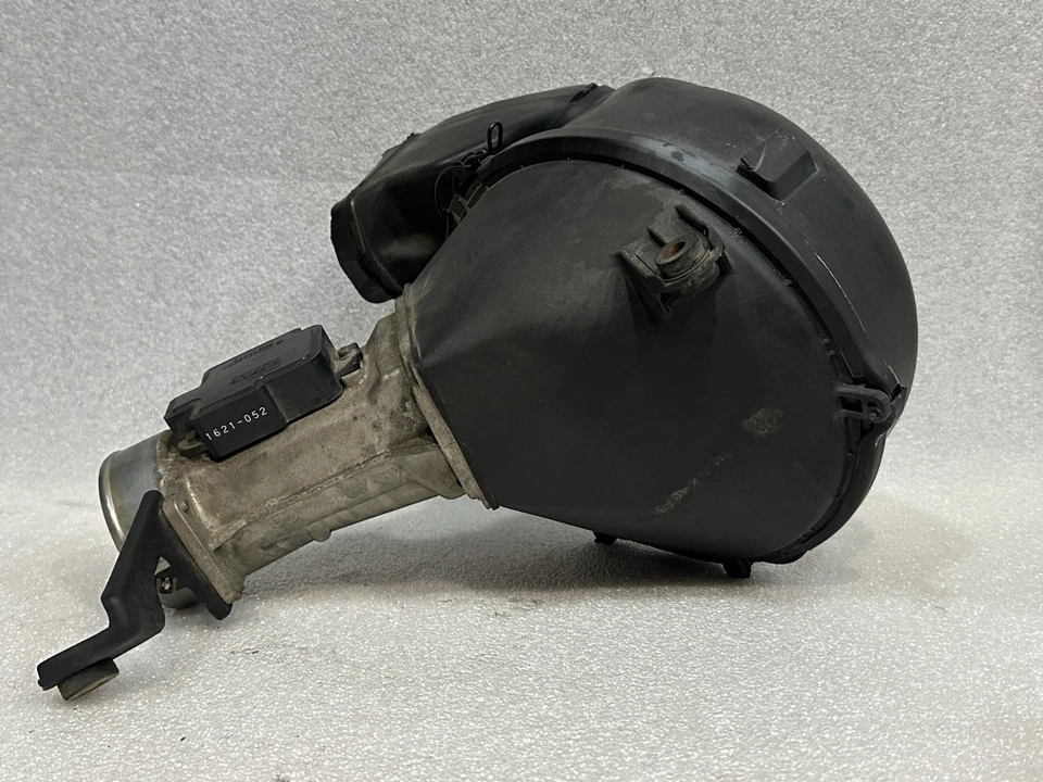 Filtro limpiador de admisión de aire Lexus LS400 1990-1994 caja de carcasa con flujo de aire masivo Foto 2 de 4