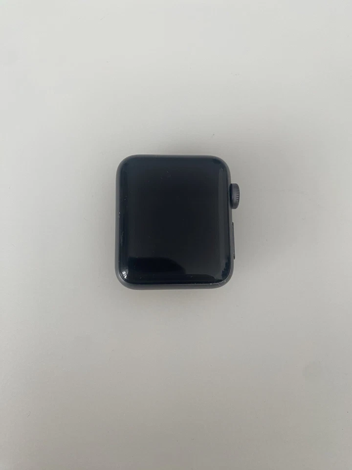 Apple Watch Series 2, photo 3 of 5