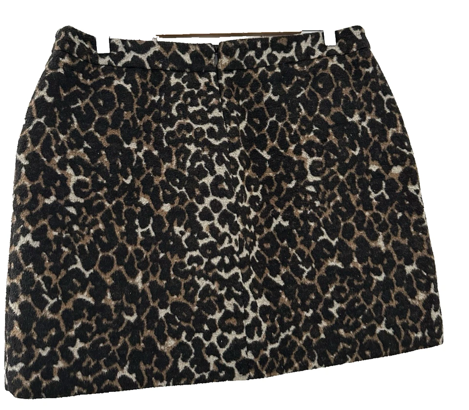 GEORGE.  FALDA DE INVIERNO CON ESTAMPADO ANIMAL FORRADA CÁLIDA LÍNEA A. TALLA 16 Foto 3 de 3