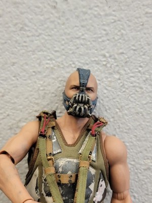 Hot Toys Bane the Dark Knight Rises Batman 1/6 Scale Figure MM 183