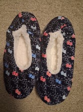 Women's Hello Kitty slippers
