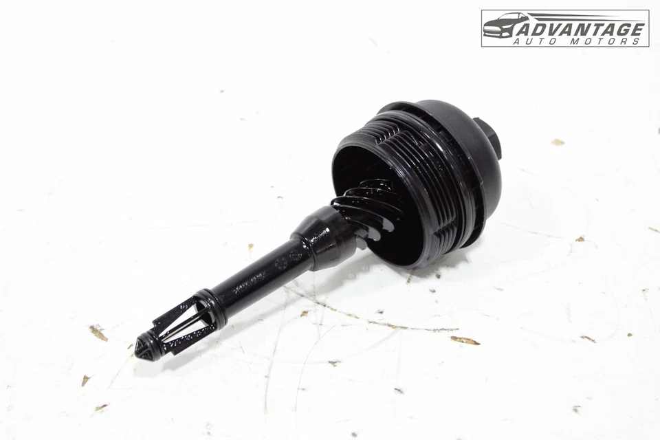 2017-2018 INFINITI QX30 2.0L M270 GAS ENGINE MOTOR OIL FILTER HOUSING CAP OEM - Image 3 of 4