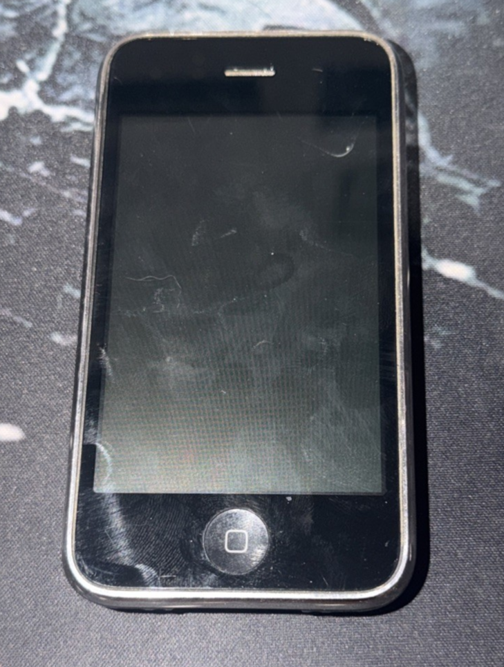 Apple iPhone 3GS 16GB 3rd Generation A1303 Original For Parts