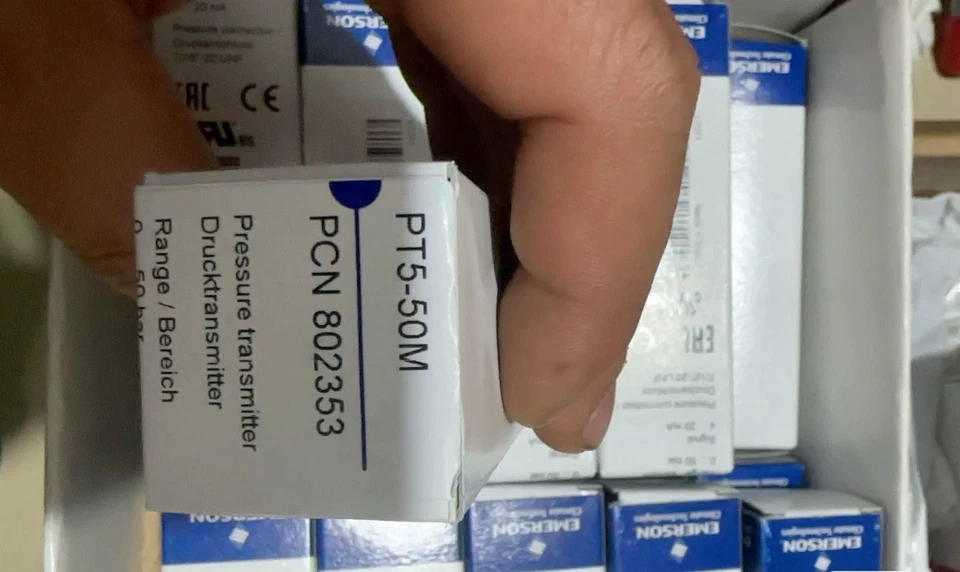 NEW Emerson PT5-50M 802353 Pressure Sensor Fast Shipping - Image 3 of 4