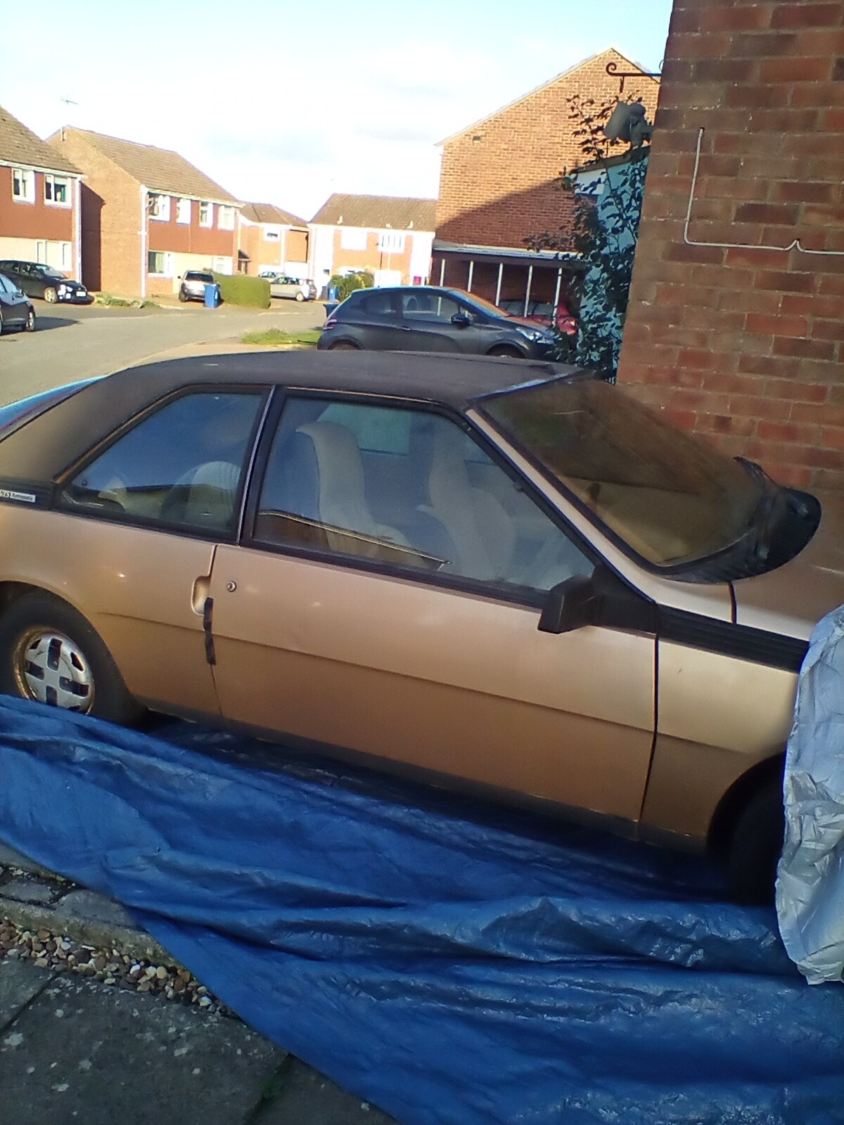 Image 1 - renault fuego GTS Automatic