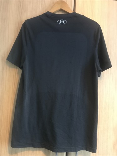 Under Armour Medium HeatGear Black T-Shirt - Picture 4 of 4