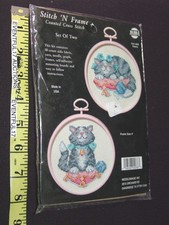Kitty Cat Pair Stitch and Frame Counted Cross stitch Set NEW