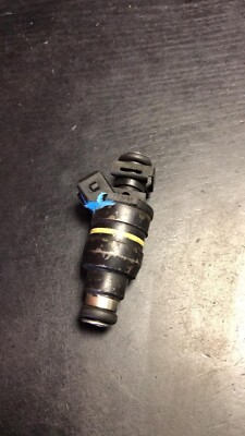 KRAFTSTOFFEINSPRITZVENTIL FÜR BMW 5 6 7ER E34 E24 E32 1730292