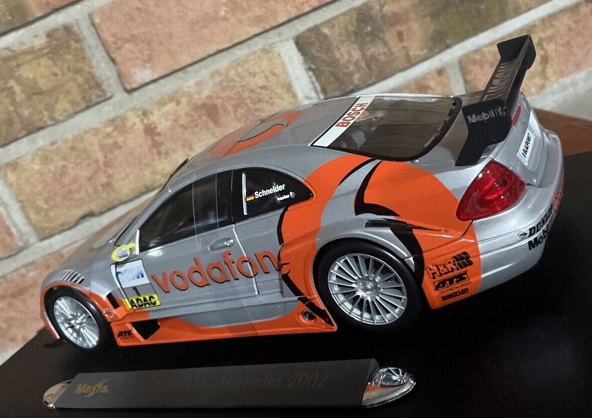 Mercedes-Benz CLK-DTM 2002 VODAFONE 1:18 Scale Die-cast SILVER