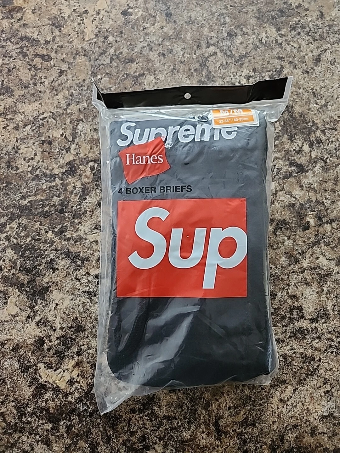 Authentique boxer slip sous vêtement noir Supreme / Hanes (lot de 4) taille M